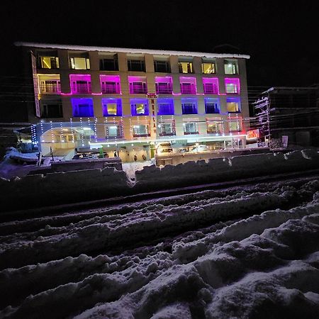 Hotel Neelam Manali Near Volvo Bus Stand Manali Kültér fotó